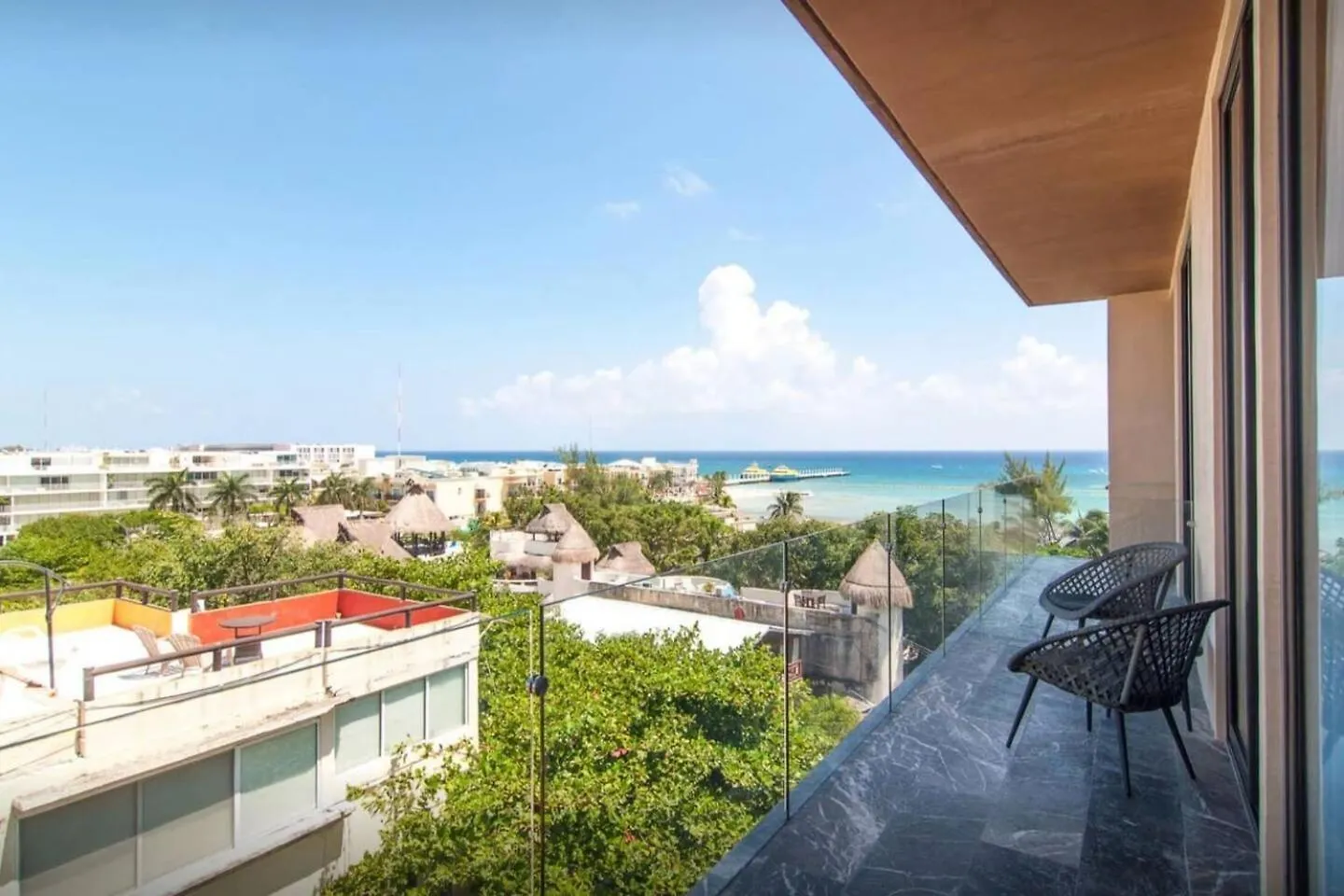 Apartment 1Br 1Ba In Singular Joy, Best Location In Town Playa del Carmen
